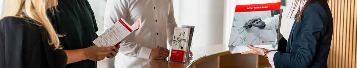 Presentation of offerings using flyers
